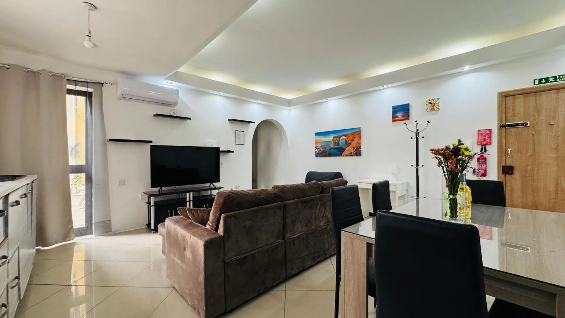 Sunny Apartment Gzira